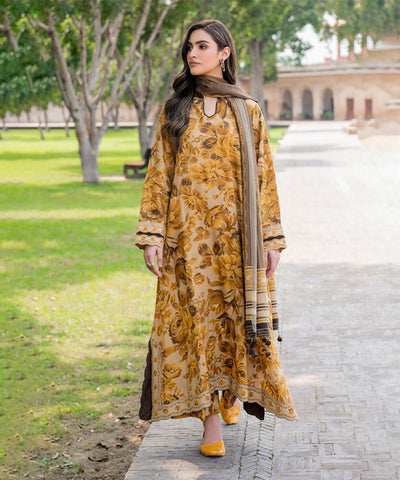 Shahanah 3PC Karandi Printed Suit-836